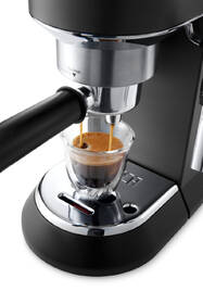 Pákový kávovar De'Longhi EC 685.BK čierny

 obrázok produktu 2 z 6
