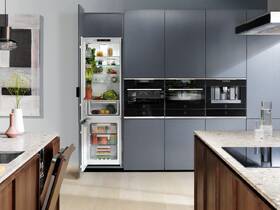 Indukčná varná doska Electrolux EIS8648 čierna

 obrázok produktu 25 z 26