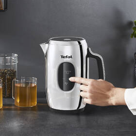 Rýchlovarná kanvica Tefal Majestuo KI883D10 nerez

 obrázok produktu 8 z 12