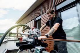 Píla úkosová Metabo KGS 18 LTX BL 216 (s batériou) 614216650 

 obrázok produktu 6 z 7