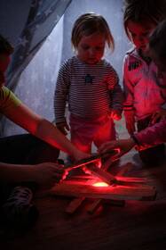 Lampáš LEDLENSER KIDCAMP 6 RAINBOW fialová

 obrázok produktu 3 z 7