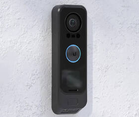 Videozvonček Ubiquiti UniFi Protect UVC-G4 Doorbell Pro, Duálna kamera, 5Mpx 24fps s Infra + 8Ppx 2fps 

 obrázok produktu 2 z 2