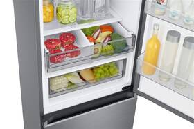 Chladnička s mrazničkou Samsung RB38C776ASR/EF strieborná

 obrázok produktu 5 z 12