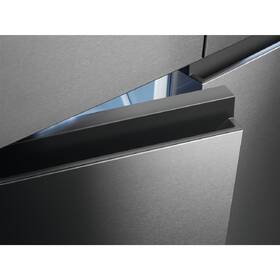 Americká chladnička AEG RMB952E6VU nerez

 obrázok produktu 6 z 9