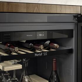 Vínotéka Miele KWTUS 7055 F čierna/sklo

 obrázok produktu 2 z 9