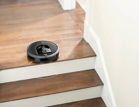 Robotický vysávač iRobot Roomba i7+ 

 obrázok produktu 22 z 43