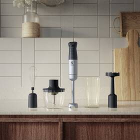 Ponorný mixér Electrolux E5HB2-8SS 

 obrázok produktu 6 z 6