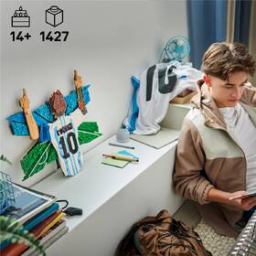 Stavebnica LEGO® Editions 43018 Lionel Messi – Okamžik vítězství 

 obrázok produktu 5 z 9