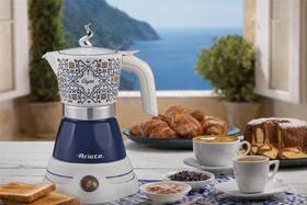 Moka kanvica Ariete ART 1358/CA biely/modrý

 obrázok produktu 3 z 4