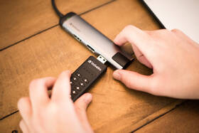 USB flashdisk Verbatim Keypad Secure, 64GB USB 3.0 čierny

 obrázok produktu 8 z 11
