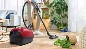 Podlahový vysávač Bosch BGB38RD2 

 obrázok produktu 4 z 14