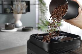 Automatický kávovar De'Longhi ECAM 310.80.SB čierny/strieborný

 obrázok produktu 5 z 15