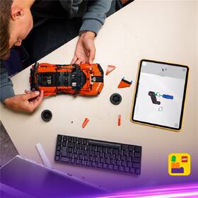 Stavebnica LEGO® Technic 42222 Hyperauto Bugatti Chiron Pur Sport 

 obrázok produktu 5 z 8