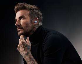 Slúchadlá Bowers & Wilkins Pi6 modrá

 obrázok produktu 9 z 11