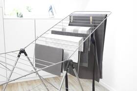 Sušiak na bielizeň Brabantia T model 

 obrázok produktu 7 z 11