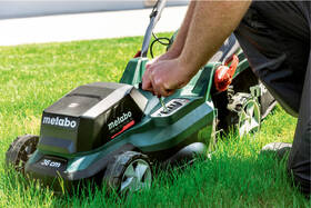 Kosačka Metabo RM 36-18 LTX BL 36 (s batériou) 601716650 

 obrázok produktu 1 z 11