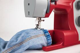 Šijací stroj Veritas Power Stitch 17 červený

 obrázok produktu 11 z 26