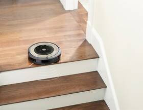 Robotický vysávač iRobot Roomba e5 (grey 5152) 

 obrázok produktu 6 z 23