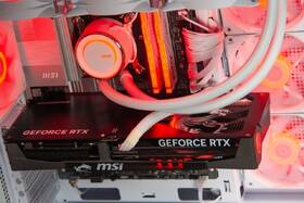 Herný počítač HAL3000 Master Gamer Ultimate-K biely

 obrázok produktu 12 z 16