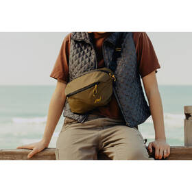 Brašna Peak Design Outdoor Sling 7L zelená

 obrázok produktu 6 z 7