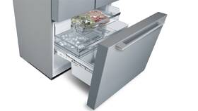 Americká chladnička Bosch KFF96PIEP ocel

 obrázok produktu 8 z 20