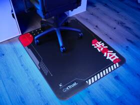 Podložka pod stoličku Trust GXT 715 Chair mat čierna/červená

 obrázok produktu 5 z 6
