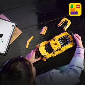 Stavebnica LEGO® Technic 42205 Chevrolet Corvette Stingray 

 obrázok produktu 5 z 9