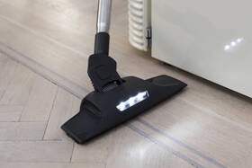 Hubica Electrolux ZE165 

 obrázok produktu 2 z 3
