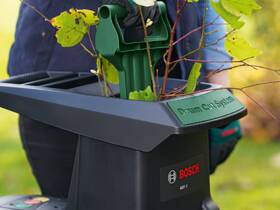 Drvič záhradného odpadu Bosch AXT 25 D 

 obrázok produktu 3 z 4
