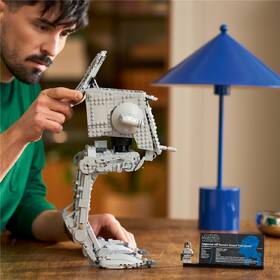 Stavebnica LEGO® Star Wars™ 75417 Chodec AT-ST™ 

 obrázok produktu 4 z 9