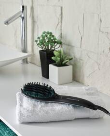Žehliaca kefa Rowenta POWER STRAIGHT CF5820F0 čierny

 obrázok produktu 11 z 15