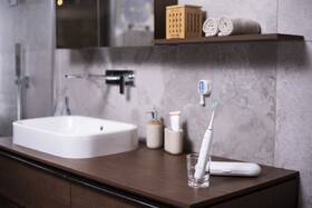 Zubná kefka TrueLife SonicBrush GL UV biela

 obrázok produktu 8 z 8