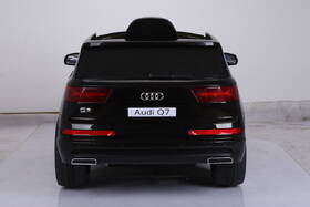Elektrické autíčko ELJET® Audi Q7 černá 

 obrázok produktu 4 z 5