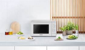 Mikrovlnná rúra Panasonic NN-E22JMMEPG strieborná

 obrázok produktu 3 z 4