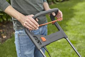 Kosačka Gardena PowerMax™ 1800/42 

 obrázok produktu 7 z 7