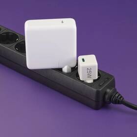 Nabíjačka do siete Hama USB-C 25 W, super-mini biela

 obrázok produktu 13 z 13