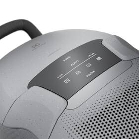Podlahový vysávač Electrolux EB81A3UG sivý

 obrázok produktu 6 z 19