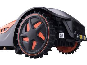 Robotická kosačka Extol Premium 8895650 600m² 

 obrázok produktu 2 z 16