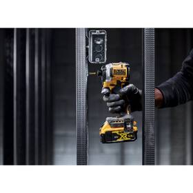 Rázový skrutkovač Dewalt DCF850P2T-QW (s batériou) 

 obrázok produktu 5 z 5