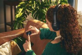 Slúchadlá JBL Tour One M3 Smart TX čierna

 obrázok produktu 2 z 4