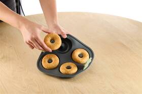 Forma na donuty Lékué Grey 

 obrázok produktu 7 z 16