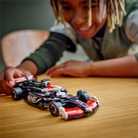 Stavebnica LEGO® Speed Champions 77250 Závodní auto MoneyGram Haas F1® Team VF-24 

 obrázok produktu 3 z 8
