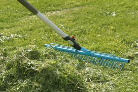Hrable Gardena Combisystem zelené

 obrázok produktu 3 z 3