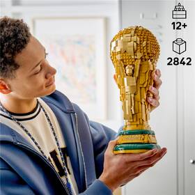Stavebnica LEGO® Editions 43020 Oficiální trofej Mistrovství světa ve fotbale 

 obrázok produktu 4 z 8
