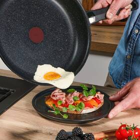 Panvica WOK Tefal G3211902, 28 cm čierna

 obrázok produktu 3 z 7