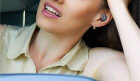 Handsfree Technaxx BT-X25, s nabíječkou do auta, 2× USB 

 obrázok produktu 4 z 4