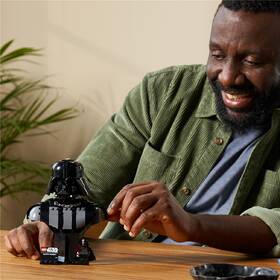 Stavebnica LEGO® Star Wars™ 75439 Busta Darth Vadera 

 obrázok produktu 6 z 8