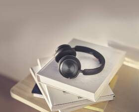 Slúchadlá Bang & Olufsen Beoplay HX čierna

 obrázok produktu 5 z 7