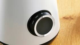 Stolný mixér Bosch MMB4151W biely

 obrázok produktu 2 z 10