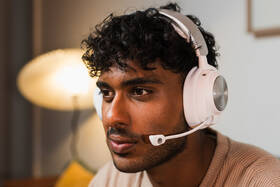 Headset SteelSeries Arctis Nova Pro Wireless biely

 obrázok produktu 16 z 19